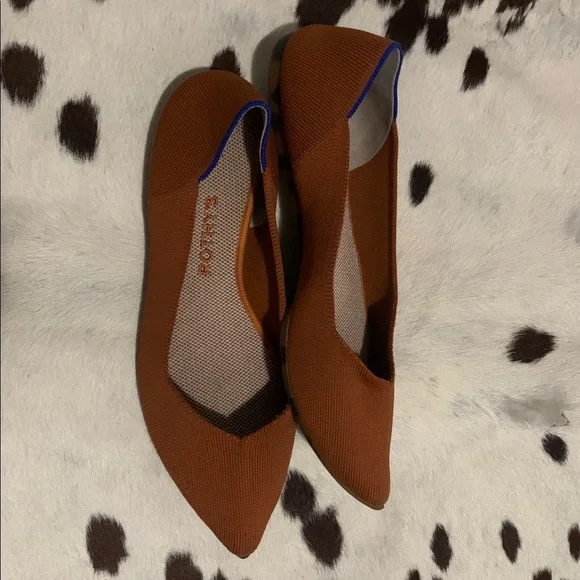 Rothy’s The Point Toe Flat Loafers in Fawn Brown, size 10.5 - Picture 2 of 6